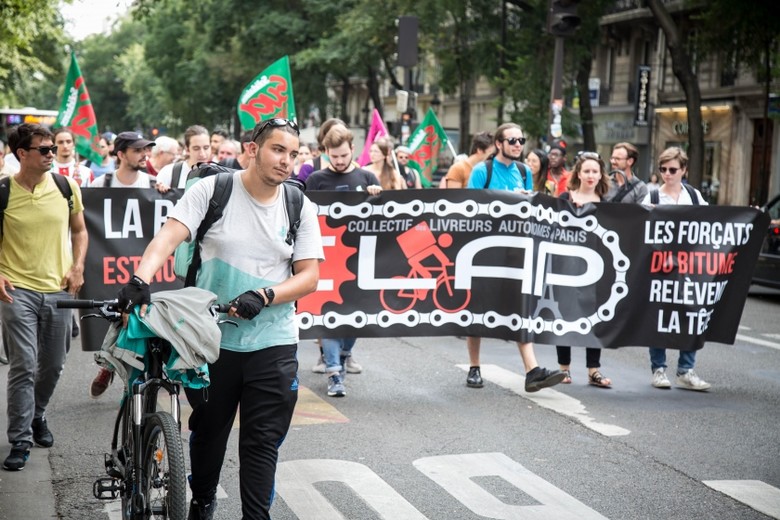 Συνέντευξη με τον Steven, διανομέα της Deliveroo, μέλος του “CLAP”